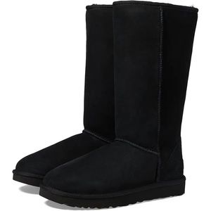 Women’s UGG mid calf boots. Black, barely worn. Excellent condition! Size 6.